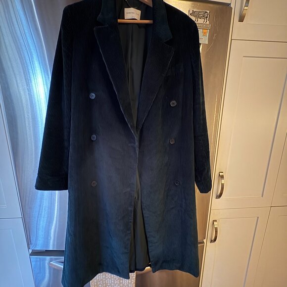 Stunning Aritzia Babaton Corduroy Trench Coat - Large - Picture 1 of 15
